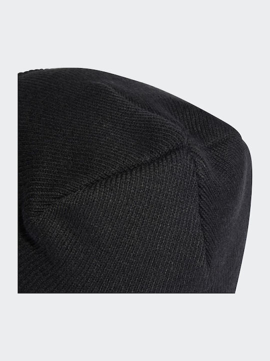Performance Beanie Beanie Knitted in Black color