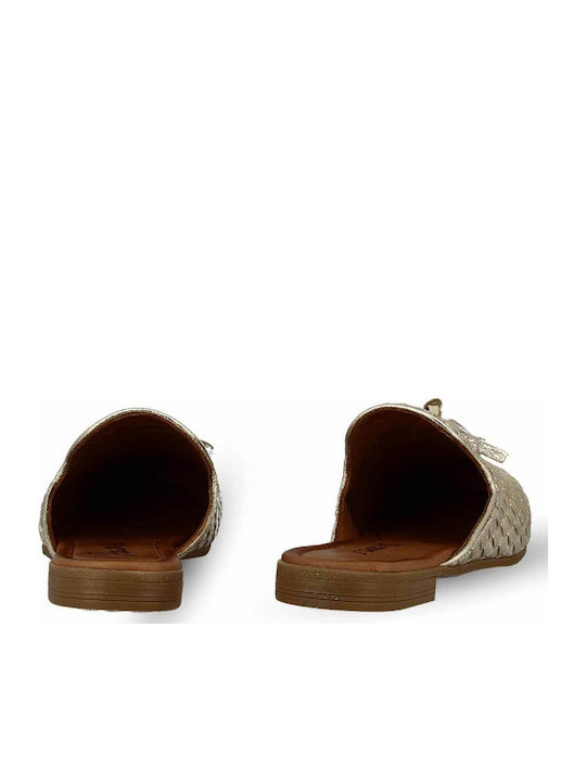 Flach Leder Mules in Gold Farbe