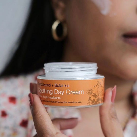 Urban Veda Sandalwood + Botanics Soothing Day Cream Ενυδατική Κρέμα Προσώπου Ημέρας 50ml