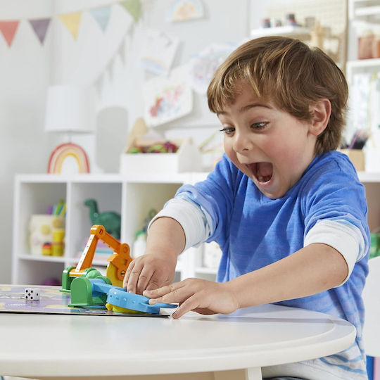 Joc de Societate Grape Escape pentru 2-4 Jucători 5+ Ani (EN) Hasbro