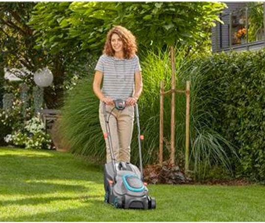 Gardena PowerMax 32/18V P4A Rasenmäher Batteriebetrieb 18V