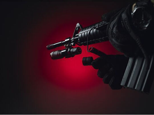 Armytek Pro Φακός LED με Μέγιστη Φωτεινότητα 660lm DOBERMANN