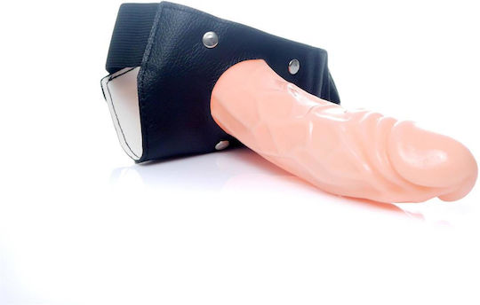 Gurtzeug mit Dildo in Hautfarbe