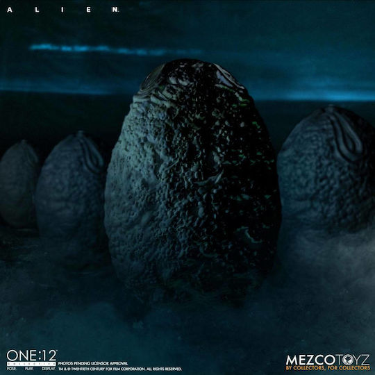 Mezco Toys Alien: Alien Φιγούρα Δράσης ύψους 18εκ. σε Κλίμακα 1:12