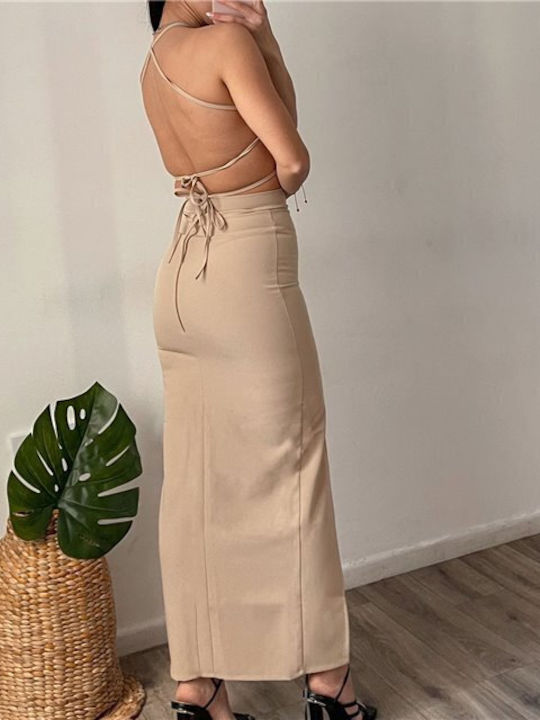 Chica Set with High Waist Maxi Skirt in Beige color