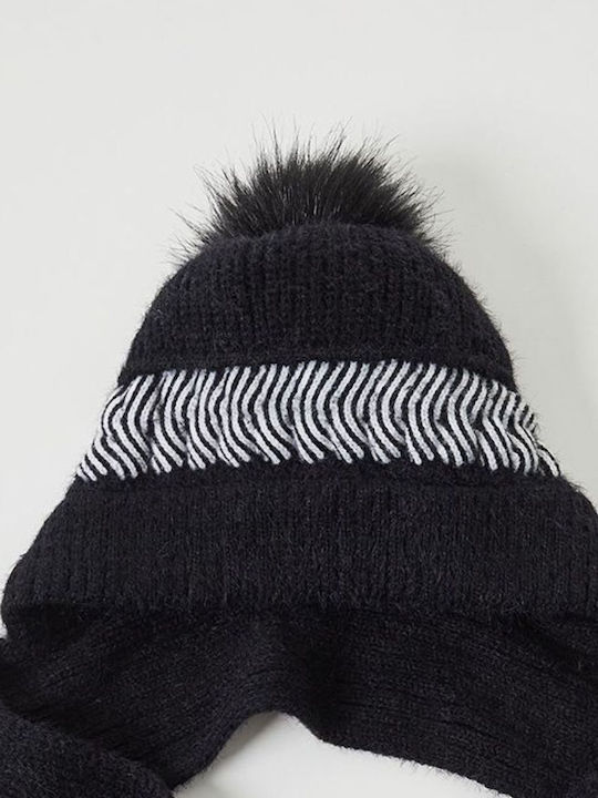 Pom Pom Beanie Frauen Beanie Gestrickt in Schwarz Farbe