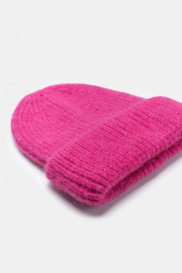 Beanie Unisex Beanie mit Rippstrick in Fuchsie Farbe