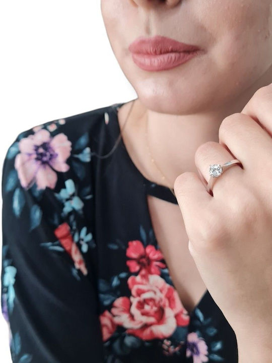 Mentzos Single Stone with Diamond