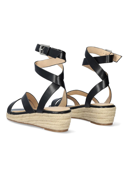 andres machado petite pointure