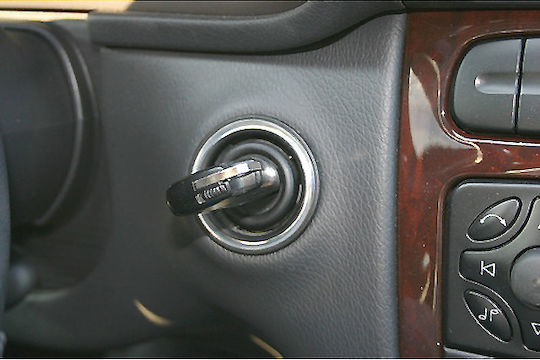 Lampa Трансформатор за кола 24V