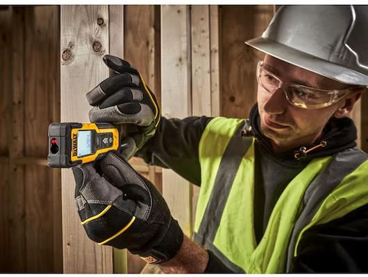 Dewalt Laser Distance Meter DWHT77100 with Range up to 30m