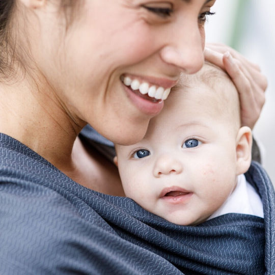 Infantino Wrap Carrier Hug & Cuddle Adjustable Hybrid Gray with Maximum Weight 12kg