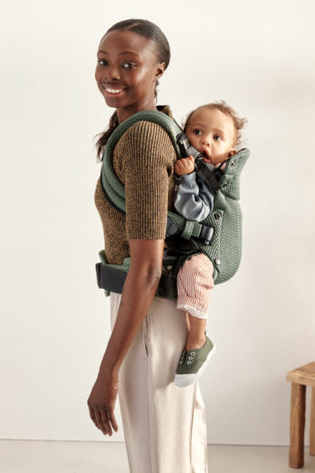 BabyBjorn Classic Carrier Harmony 3D Mesh Dark Green with Maximum Weight 15kg