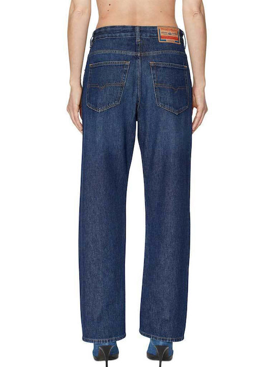 Diesel 1999 D-Reggy Women's Jean Trousers in Loose Fit