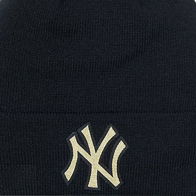 York Yankees Metallic Beanie Unisex Beanie Knitted in Black color