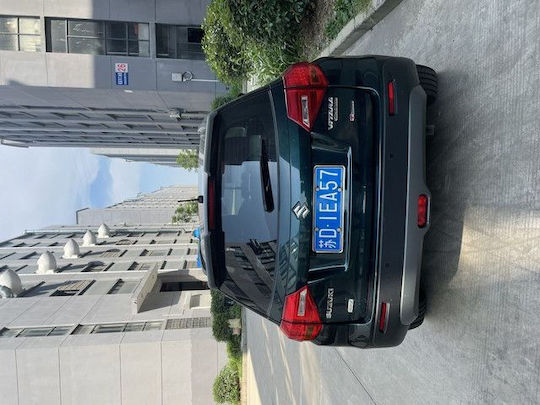 АероТома На Таван От Пластмаса Suzuki Vitara