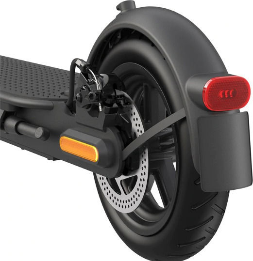 Xiaomi Electric Scooter 2 Pro Ηλεκτρικό Πατίνι με 25km/h Max Ταχύτητα και 45km Αυτονομία σε Μαύρο Χρώμα