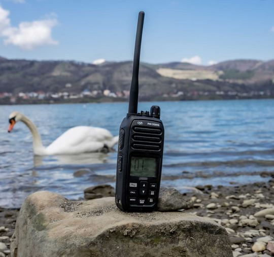 PNI DS890 Ασύρματος Πομποδέκτης VHF Marine 5W με Μονόχρωμη Οθόνη