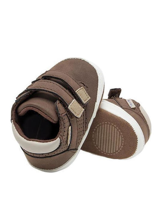Mayoral Βρεφικά Sneakers Αγκαλιάς Καφέ