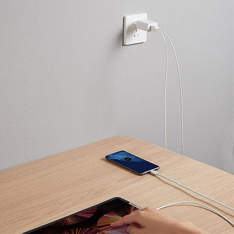 Veger Φορτιστής Χωρίς Καλώδιο με Θύρα USB-A και Θύρα USB-C 20W Power Delivery / Quick Charge 3.0 Λευκός (VLS202U)