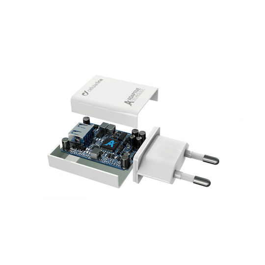 Cellular Line Ladegerät mit USB-A Anschluss und Kabel USB-C 15W Weißs (ACHSMKIT15WTYCW)