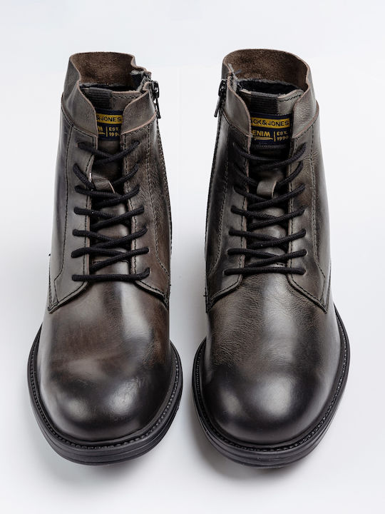 Black Boots
