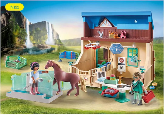 Playmobil Horses Of Waterfall Veterinary Horse Clinic for 5-12 years old