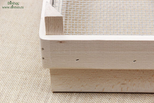 Sieb aus Holz