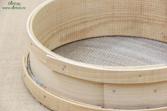 Sieb aus Holz