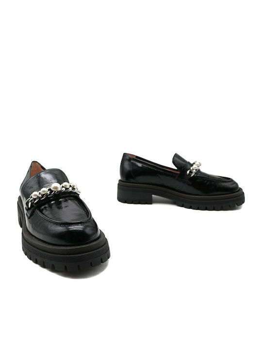 Women's Moccasins in Black Color
