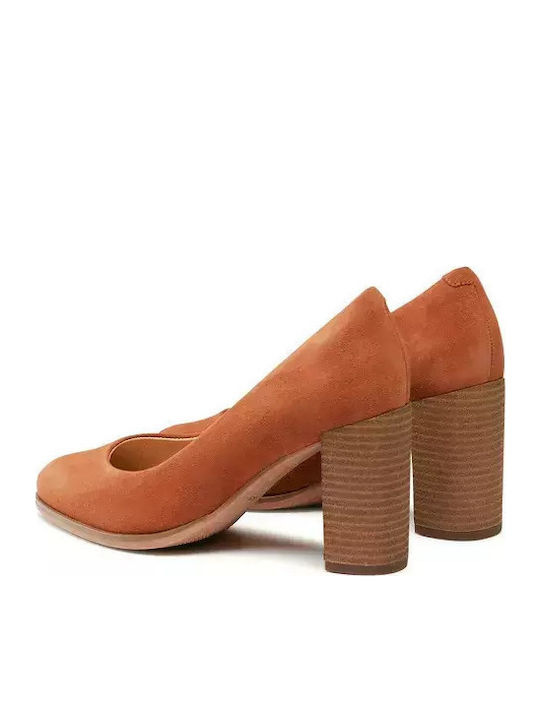 Court Pumps mit hohem Absatz Braun