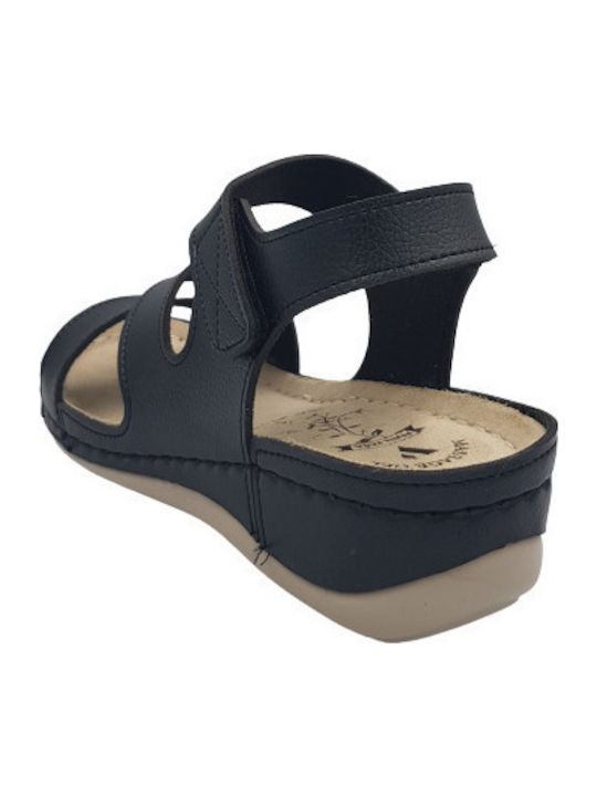 Leather Women's Flat Sandals Anatomic in Black Color