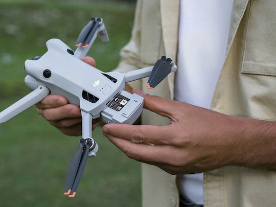 DJI Mini 4 Pro (Standard) Drone 2.4 GHz με Κάμερα 4K 60fps HDR