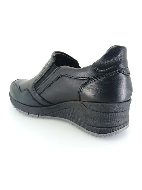 Slip-On-uri Pentru Femei De Piele Negre