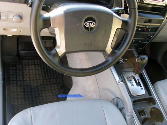 Sahler Set of Front and Rear Mats 4pcs Tray Type for Kia Sorento 2003-2009 Black