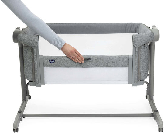 Chicco Люлка Next2Me Magic Evo с Матрак, Странично Отваряне и Колела 40 Dark Grey