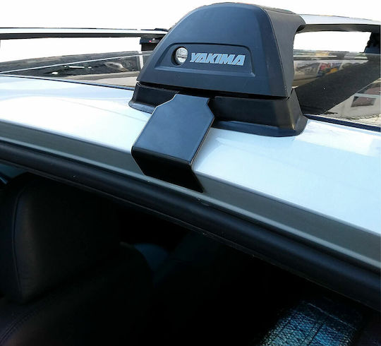 Yakima pentru Fiat Grande Punto (Set cu picioare)