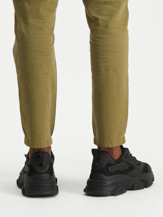 Possession Sneakers Black