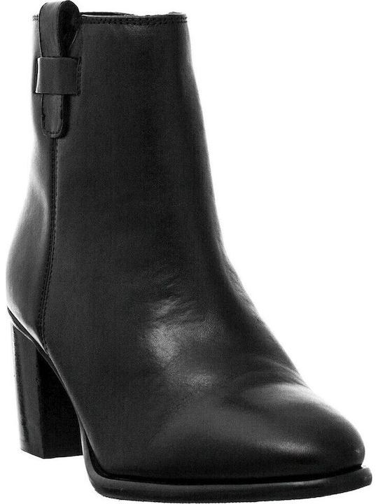 Adam's Shoes Adam's Shoes