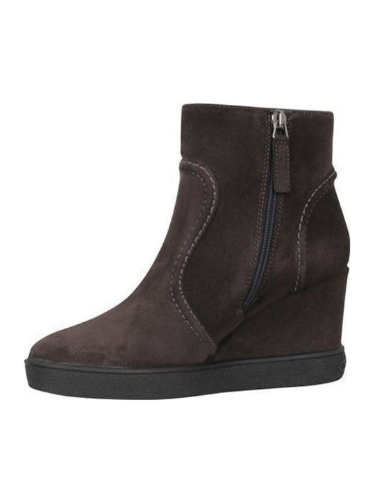 Women's Suede Platform Boots Brown