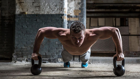 Tunturi Kettlebell από Μαντέμι 4kg Μαύρο