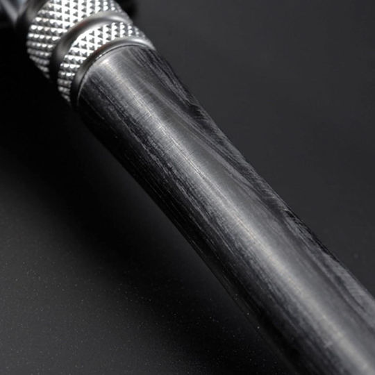 Feather Aparat de ras tip închis cu mâner din lemn bază Razor de siguranță Tip închis pentru piele sensibilă