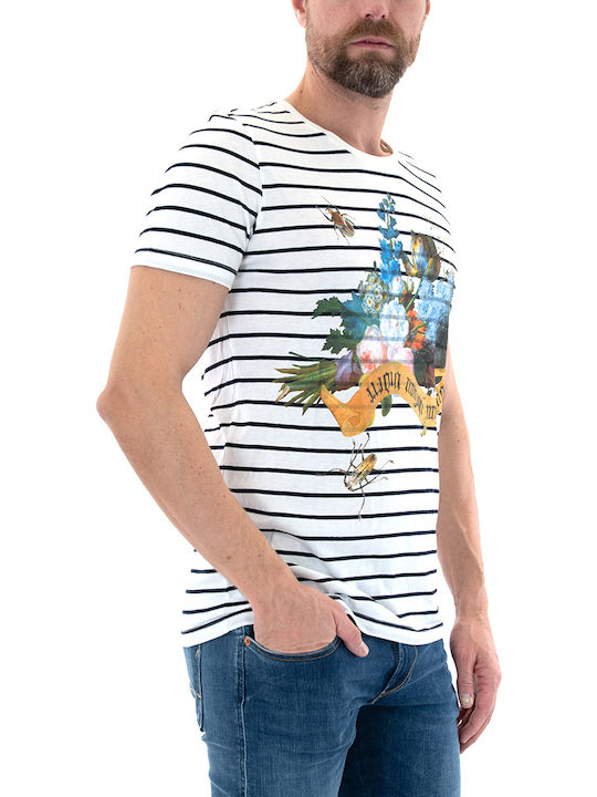 T-shirt White