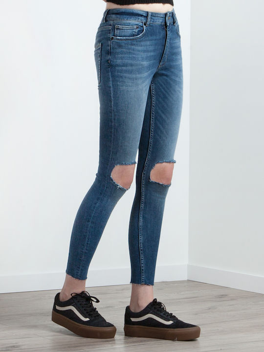 Damenjeans mit Rissen in Schlanker Passform