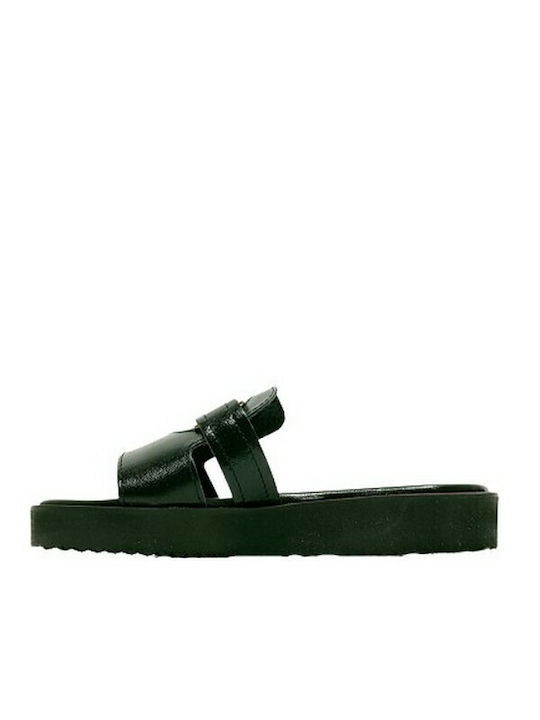 Wall Street Women's Flat Sandals in Black Color