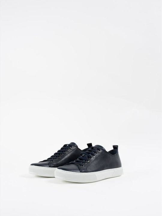 Kricket Sneakers Blue