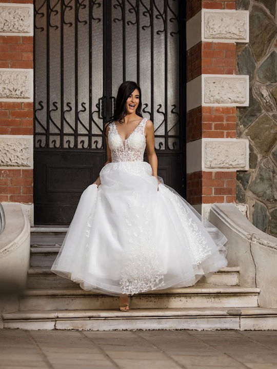 RichgirlBoudoir Maxi Wedding Dress Open Back with Lace White