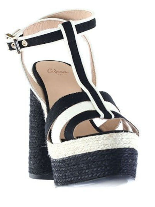 Damen Sandalen in Beige Farbe