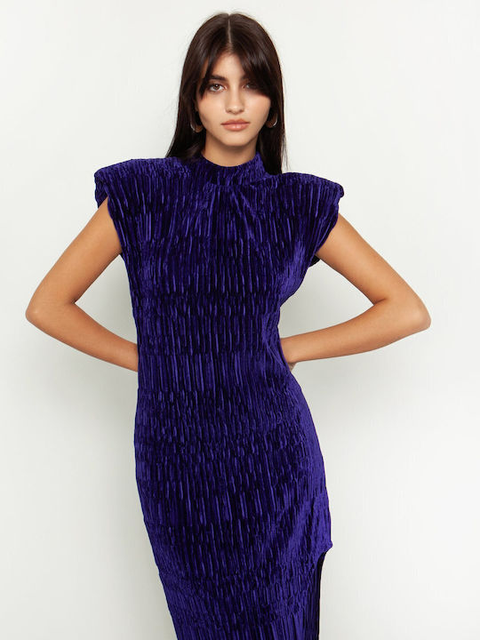 Maxi Evening Velvet Dress with Tearing Blue