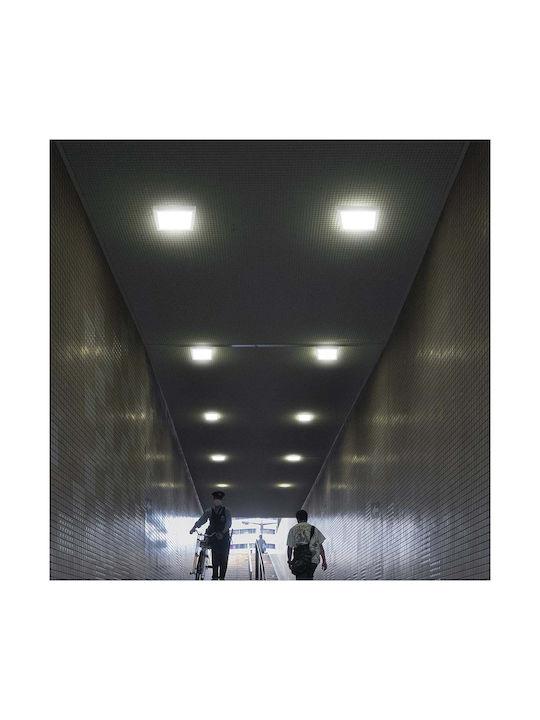 V-TAC Pătrat Metalic Spot Încorporat cu LED Integrat și Lumină Alb Cald Alb 12.08x12.08cm. 1buc